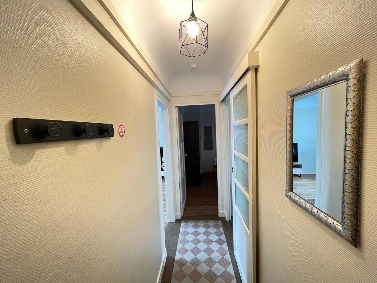 Appartement Le Vicomte à Melun Extérieur photo